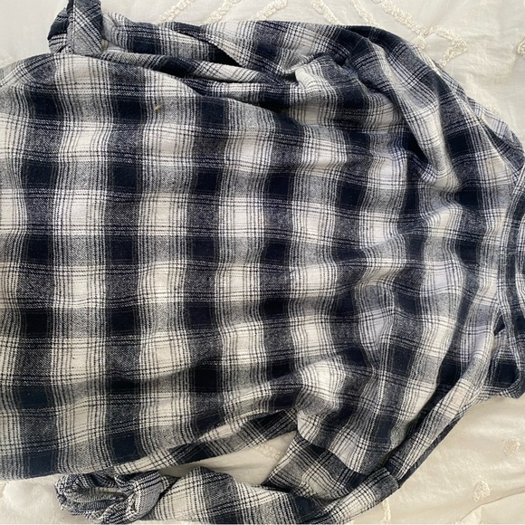 Navy blue and white flannel - Picture 4 of 4